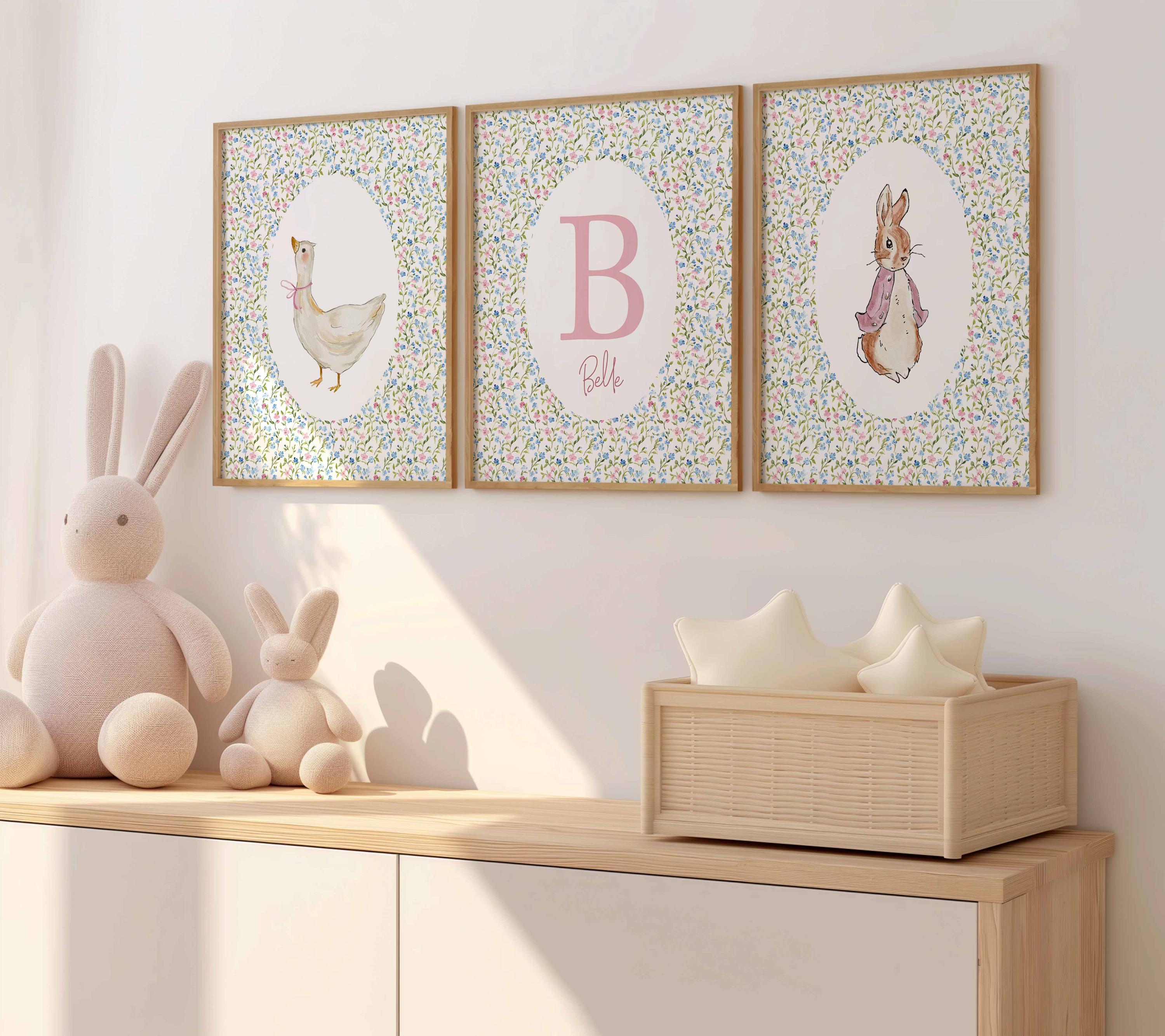 Lámina de guardería con gansos, set de 3 láminas estilo cottagecore, habitación de niña, arte de guardería con conejitos, decoración floral sobre la cuna, descarga digital Imagen secundaria del producto